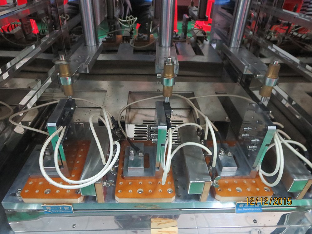 電氣壽命測試機(jī)